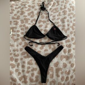 Boutine LA Black honeycomb bikini set🩷🖤